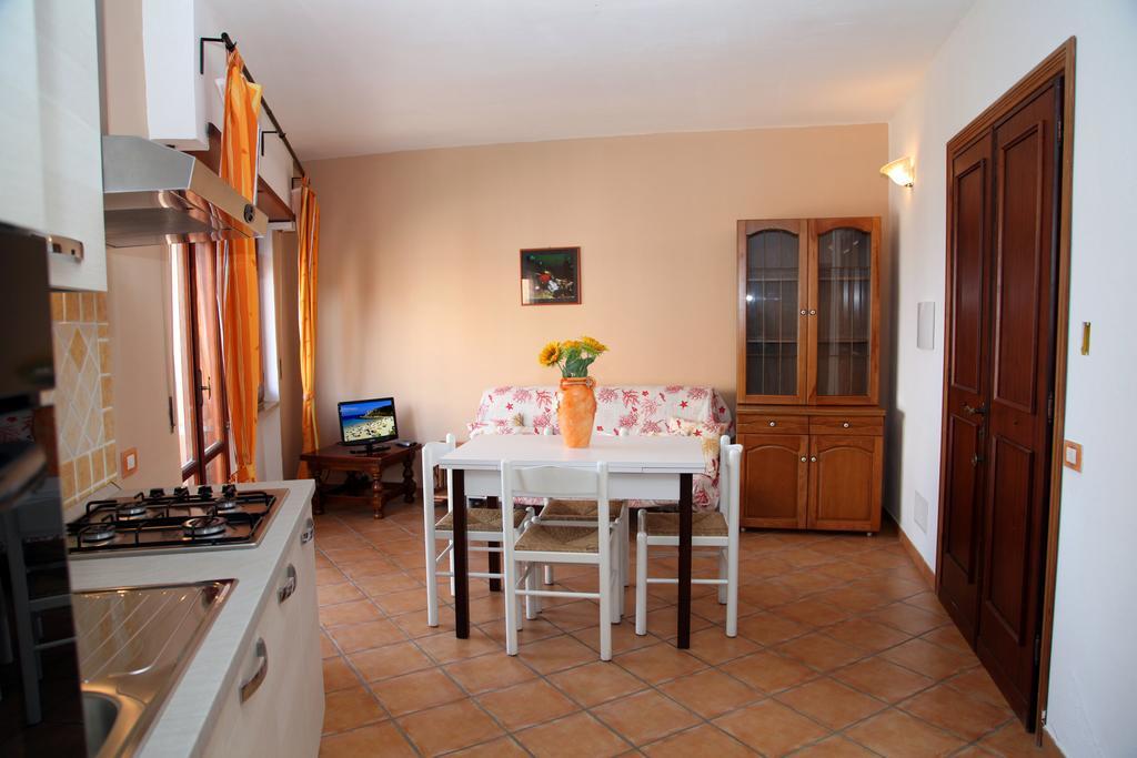 La Contessa Aparthotel Santa Teresa Gallura Cameră foto